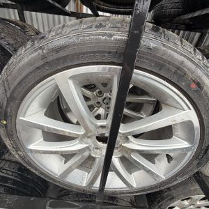 Holden alloy wheel & tyre