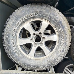 Toyo LT265/70R17 121/118S