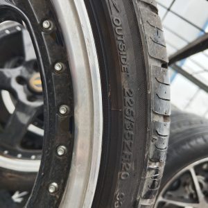 Tyre & wheel 225/35ZR20 93W