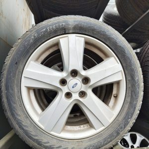 Tyre & wheel 235/55R18 100V