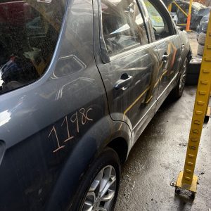 Ford Falcon Sedan - photo 1